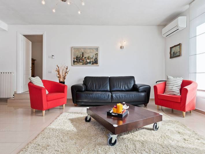 Villa pour 3 personnes, avec terrasse, adapté aux familles dans Lombardie - 2
