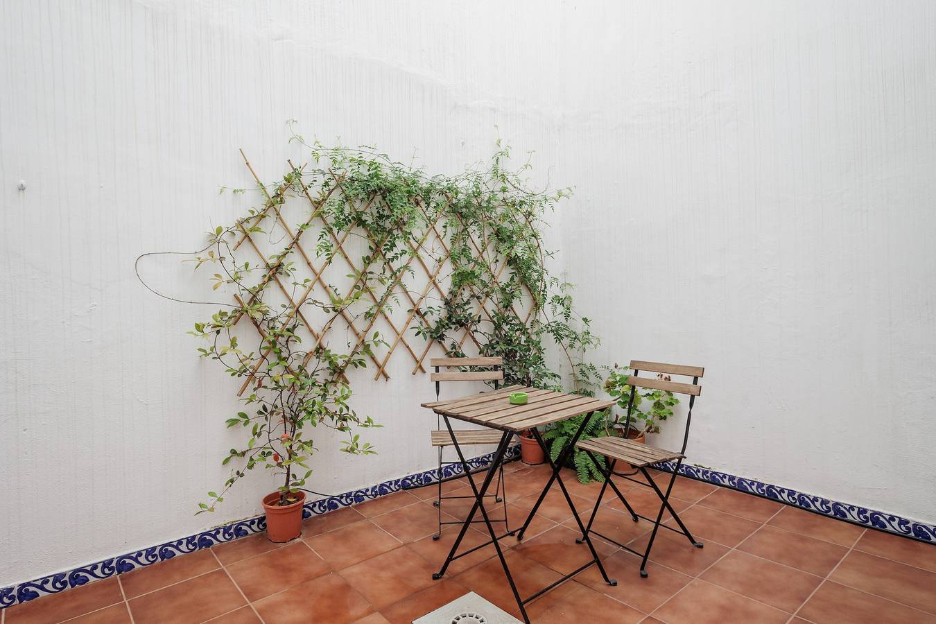 Apartamento entero, Apartamento 'Mini Loft Con Patio En La Alameda' con Wi-Fi y Aire Acondicionado in Casco Antiguo, Sevilla