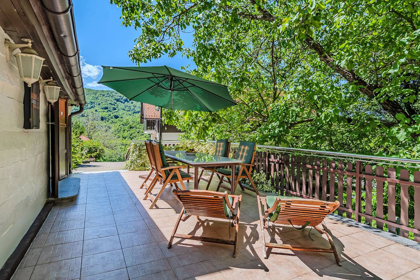 Grandpa's House With Pool in Krapina-Zagorje