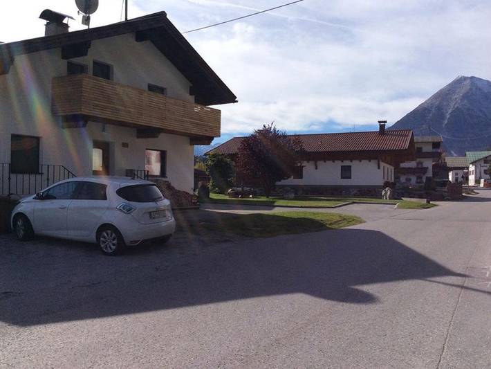 Ferienwohnung für 5 Personen, mit Balkon und Whirlpool, kinderfreundlich in Leutasch - 2