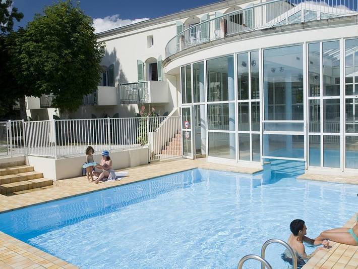 Camping pour 4 personnes, avec sauna à Saint-Martin-de-Ré