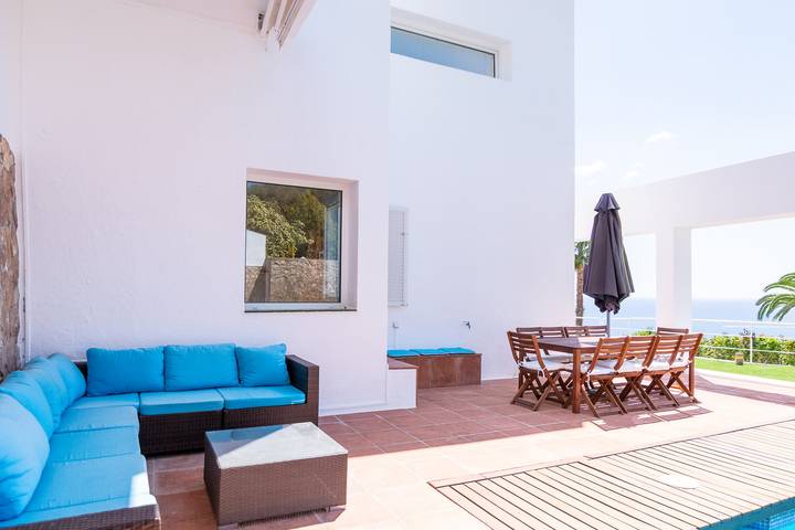 Villa La Perla in Cala San Francisco, Blanes