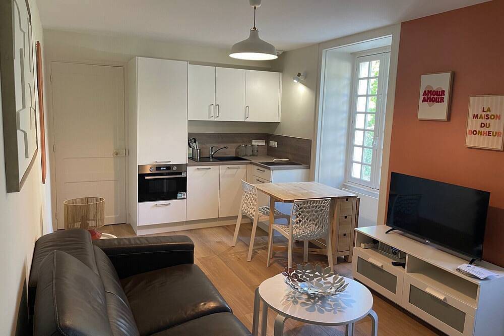 Apartamento entero, Apartment in the center of town, all amenities on foot in Pontchâteau, Region de Saint-Nazaire