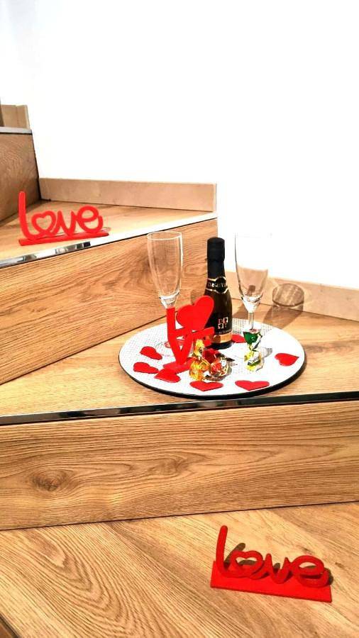 B&b per 5 persone, con panorama e balcone a Sant'Egidio del Monte Albino