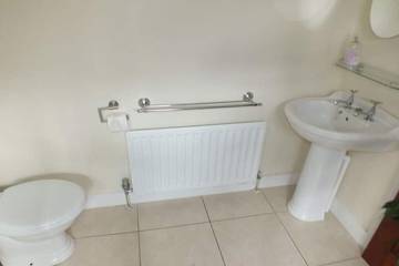 Apartment for 5 Guests in Cambridge, Cambridgeshire, Picture 4
