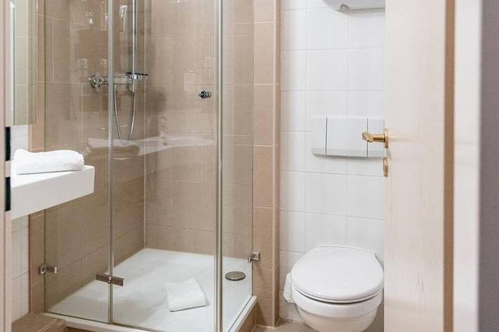 Ferienhaus für 2 Personen, mit Terrasse und Sauna, mit Haustier in Emden - 2