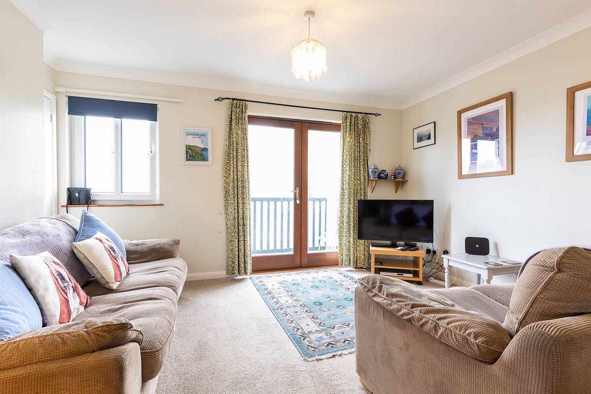 67 Puffin Way in Broad Haven, Pembrokeshire