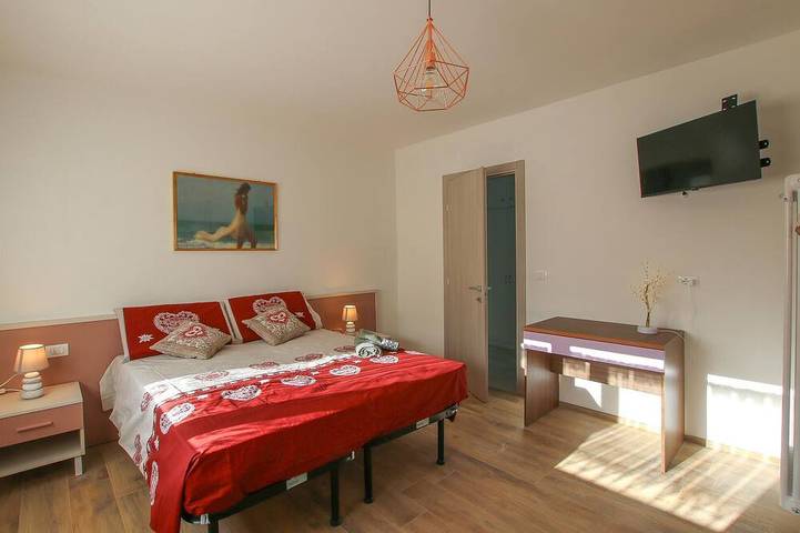 Location de vacances pour 6 personnes, avec jardin à Villa Santina - 4