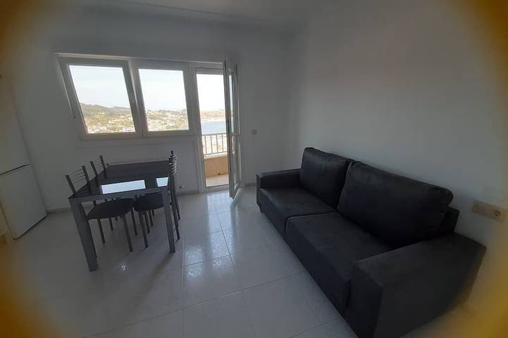 Ganze Wohnung, Apartment with incredible views of the Pontevedra estuary in Bueu, Rías Baixas