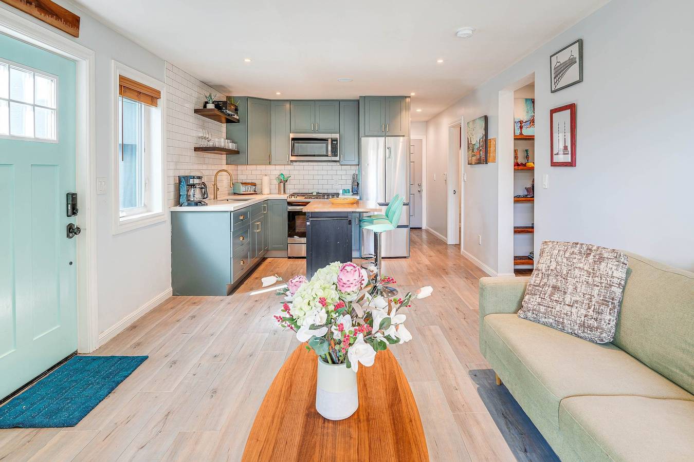 Luxury Sf Retreat  Private Patio 2bd Full Kitchen in San Francisco, Nordkalifornien