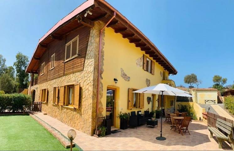 B&b, con Terrazza e Giardino nonché Panorama a Gonnesa