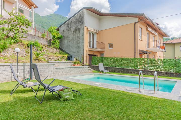 Gîte pour 4 personnes, avec balcon ainsi que vue sur le lac et jardin à Lierna - 4