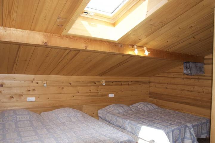 Apartamento entero, \"Cortna 3\" Apartamento grande 8 pers Toda la comodidad, situación excepcional, Wifi in La Clusaz, Región de Annecy