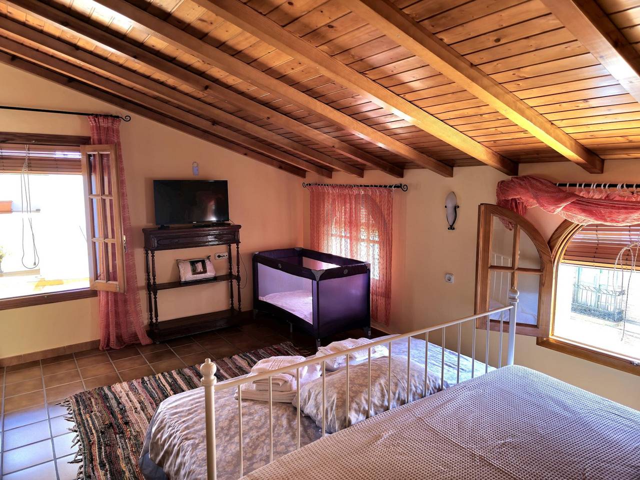 Maison spacieuse à Carratraca avec Wifi et climatisation in Carratraca, Province de Málaga