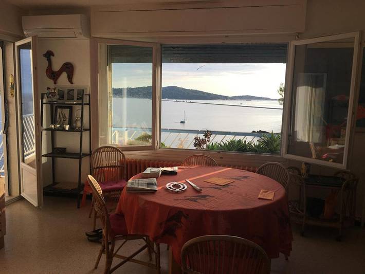 Ferienwohnung für 4 Personen, mit Ausblick und Garten in Toulon - 3