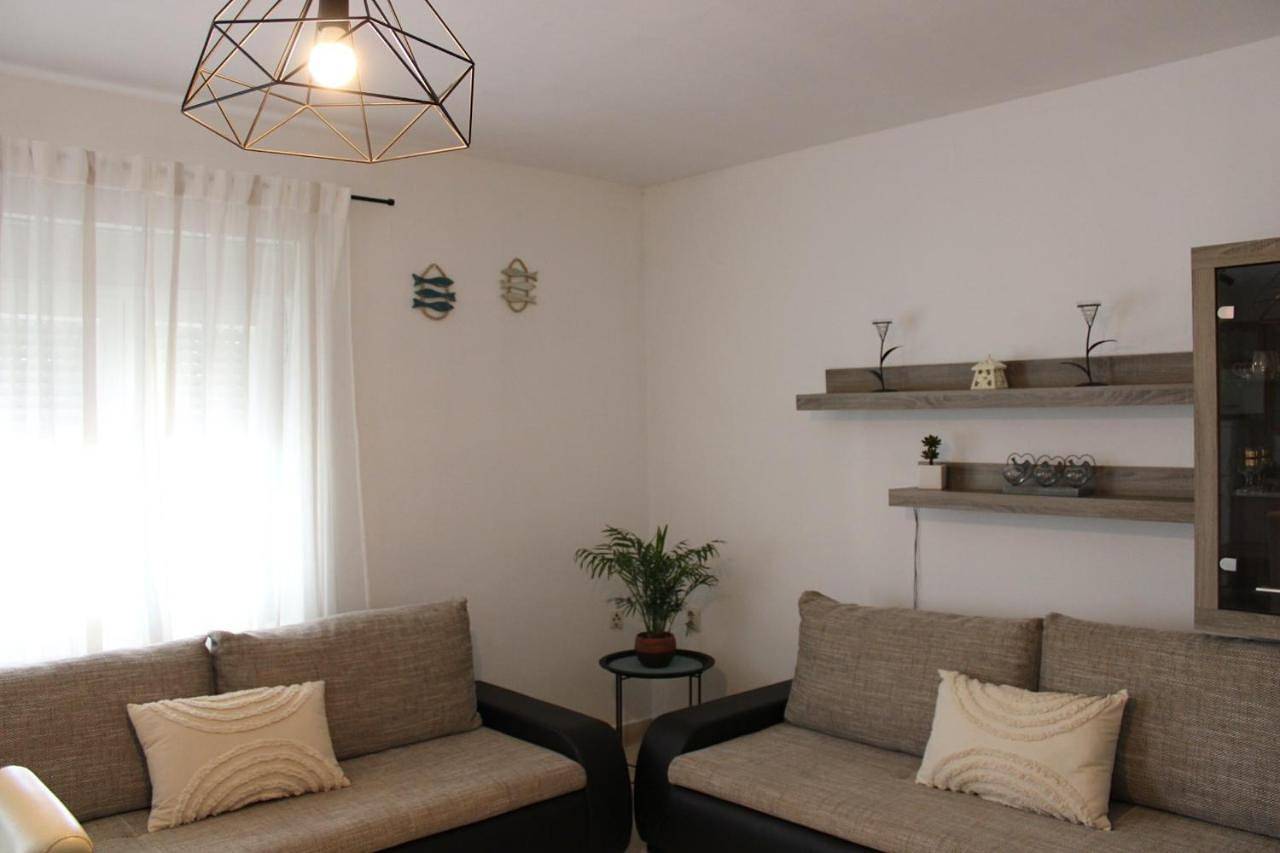 Apartments Vjera Rukavac in Rukavac, Split-Dalmatie