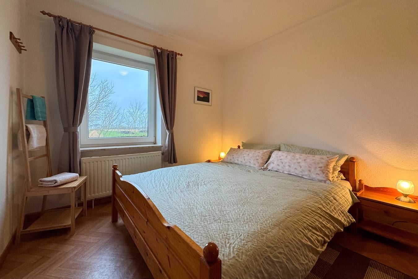 Ganze Wohnung, Apartment 'Fewo Buten, 55 qm, max. 5 Personen' mit Gemeinschaftsgarten und Wlan in Pellworm, Nordfriesland