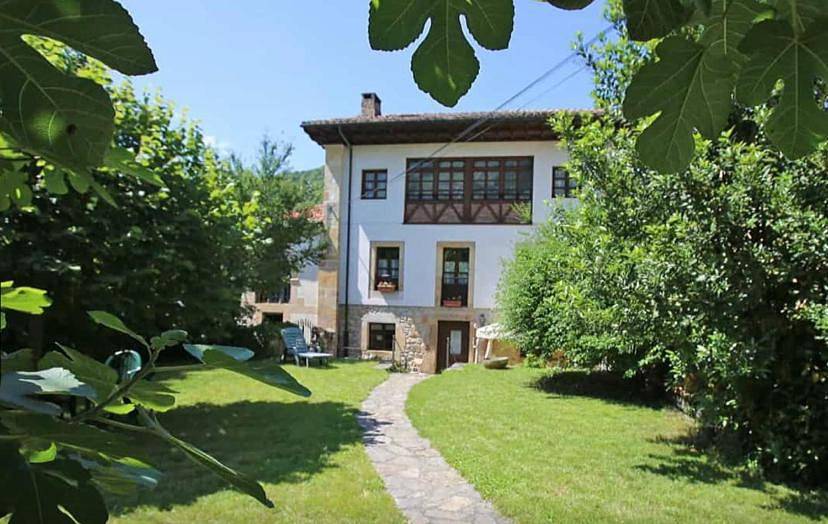 Pensión Casa Arenas in Las Arenas (Cabrales), Cabrales