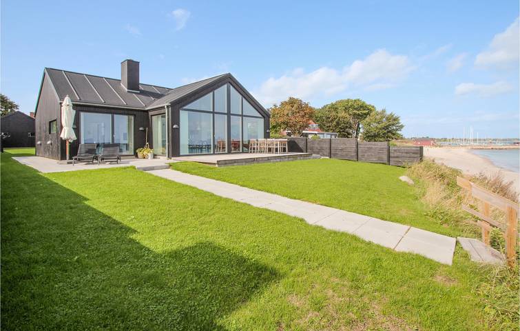 Ferienhaus für 6 Personen, mit Terrasse und Garten sowie Sauna - 1