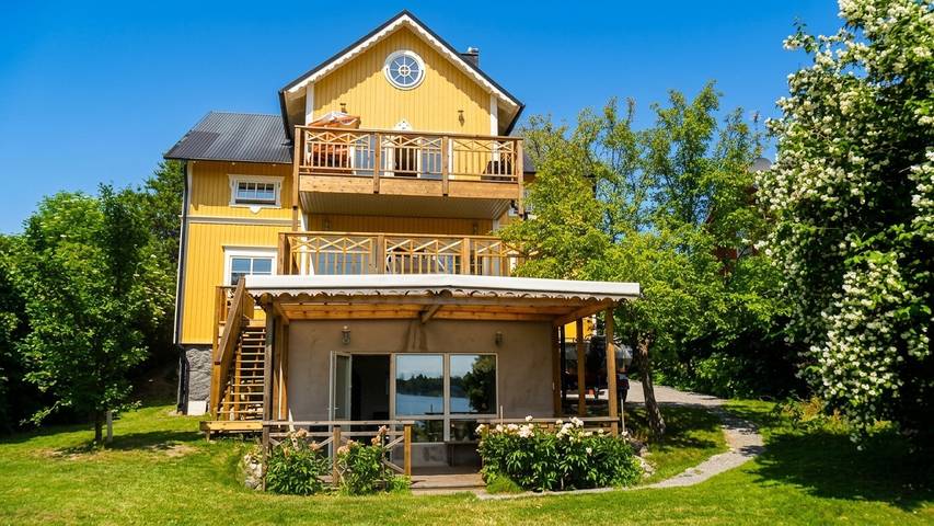 Ferienwohnung für 4 Personen, mit Terrasse und Garten in Vaxholm