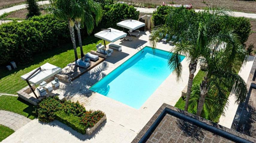 Casa vacanza per 3 persone, con Terrazza e Giardino nonché Piscina a Novoli