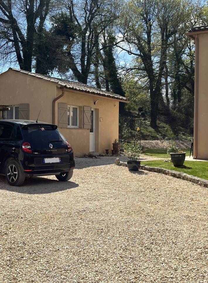 Location de vacances pour 2 personnes, avec jardin et piscine, animaux acceptés dans le Gard - 2