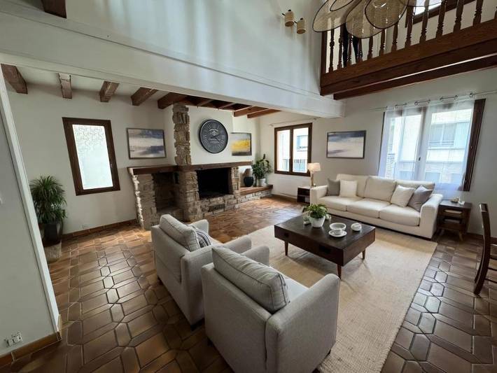 Location de vacances pour 12 personnes, avec terrasse, animaux acceptés à Cholet - 3