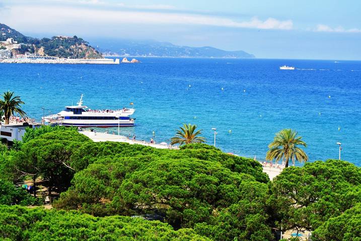 Vakantieappartement voor 4 personen, met balkon en tuin in Blanes