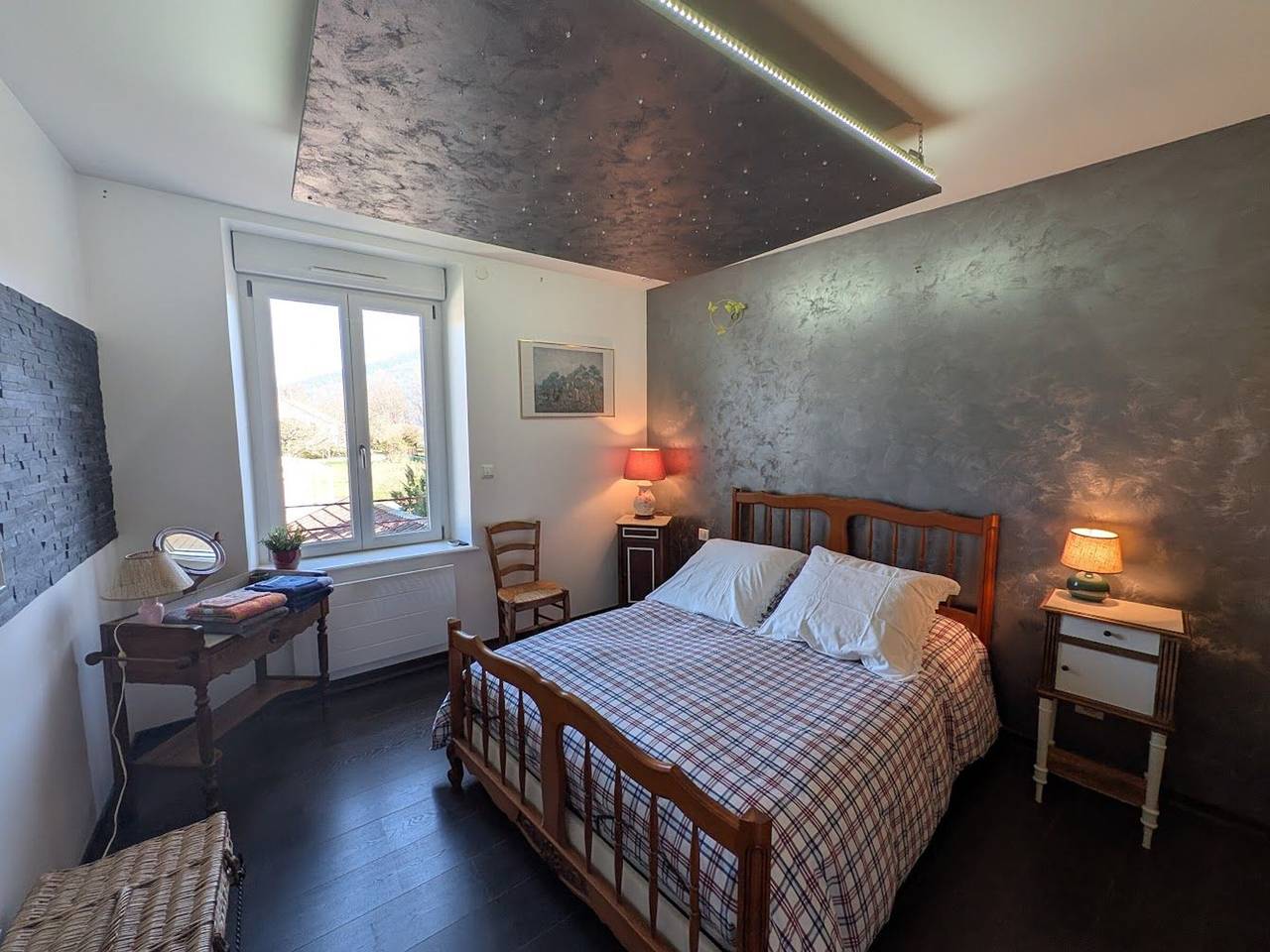 Apartamento entero, Apartamento tranquilo cerca del centro - 4 pers. in Remiremont, Región de Épinal