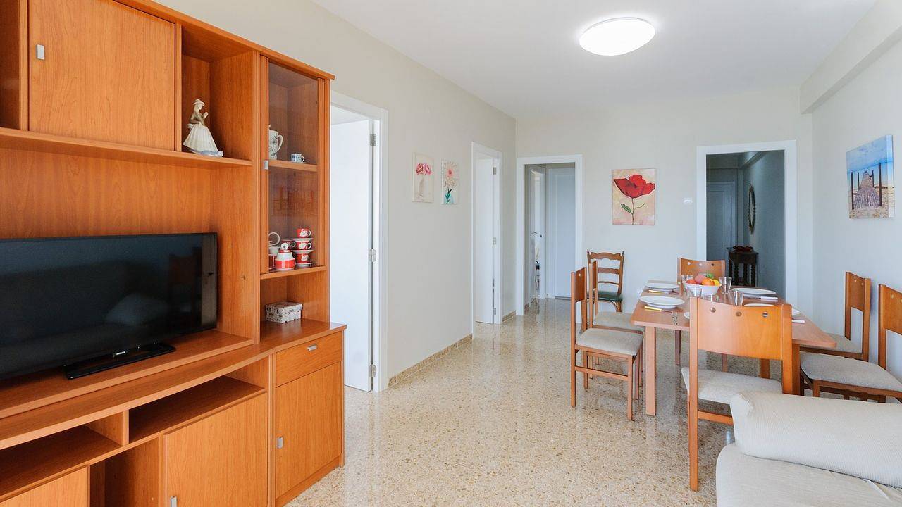 Apartamento vacacional entero, Apartamento de vacaciones para 7 personas in Playa de Tavernes de la Valldigna, Tabernes de Valldigna