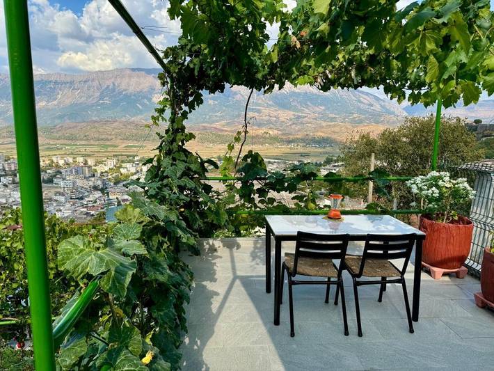 Maison d’hôte pour 2 personnes, avec jardin dans Gjirokastër - 2