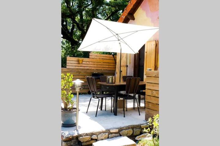 Location de vacances pour 5 personnes, avec jardin et vue à Luzech - 2