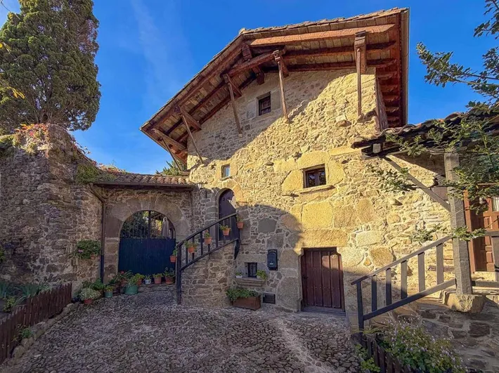 Ferienhaus für 4 Personen, mit Balkon und Ausblick - 1