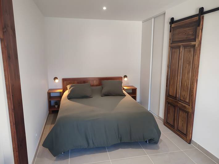 Gîte pour 6 personnes, avec jardin
