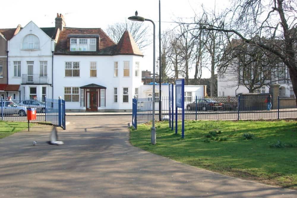 Ganze Wohnung, Nice 2-bedroom apartment convenient for centre and close to Tottenham stadium in London, Südostengland