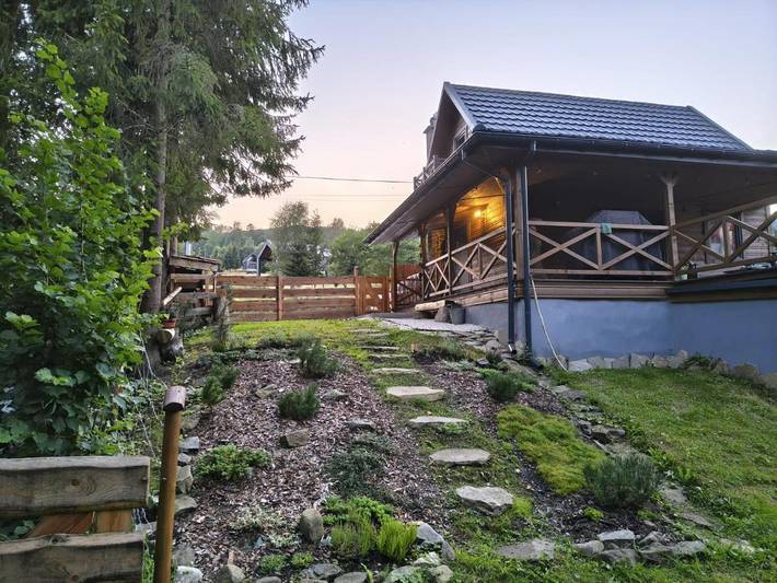 Apartament wakacyjny dla 5 osób, z Balkon i Taras oraz Ogród i Widok w Kamesznica