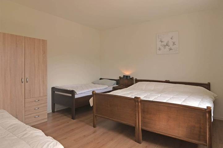 Ferienhaus für 20 Personen, mit Sauna und Garten sowie Terrasse, mit Haustier in Hallenberg - 2