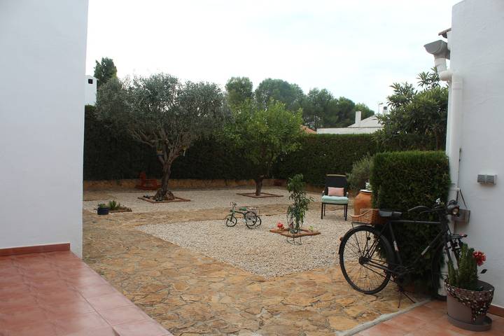 Ferienhaus 'Ca Margarita' mit Bergblick, WLAN und Klimaanlage in Beneixida, Valencia Provinz