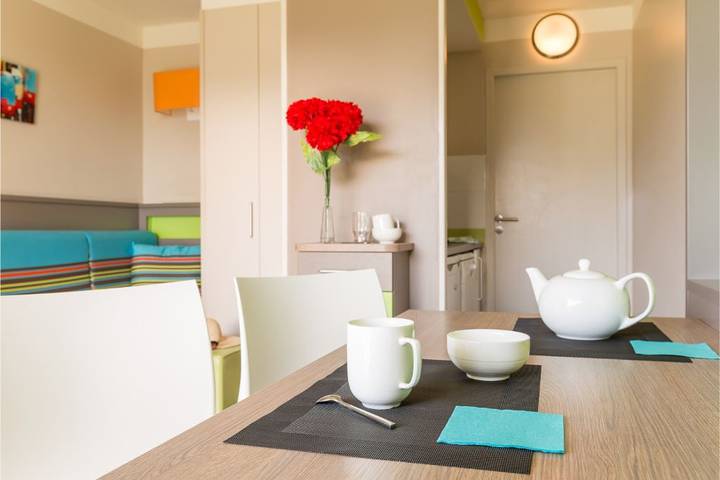 Location de vacances pour 4 personnes, avec piscine, adapté aux familles à Courseulles-sur-Mer