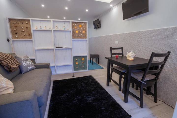 Apartamento inteiro, One-Bedroom Apartment in Praia da Vitória, Terceira