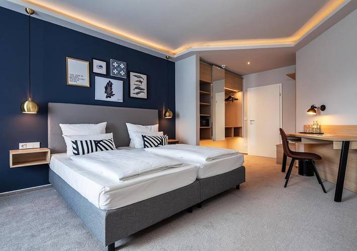 Hotel für 2 Personen, mit Terrasse und Garten in Neumünster