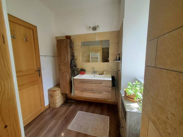 Gîte pour 2 personnes, avec jardin et vue, animaux acceptés dans Largentière - 3