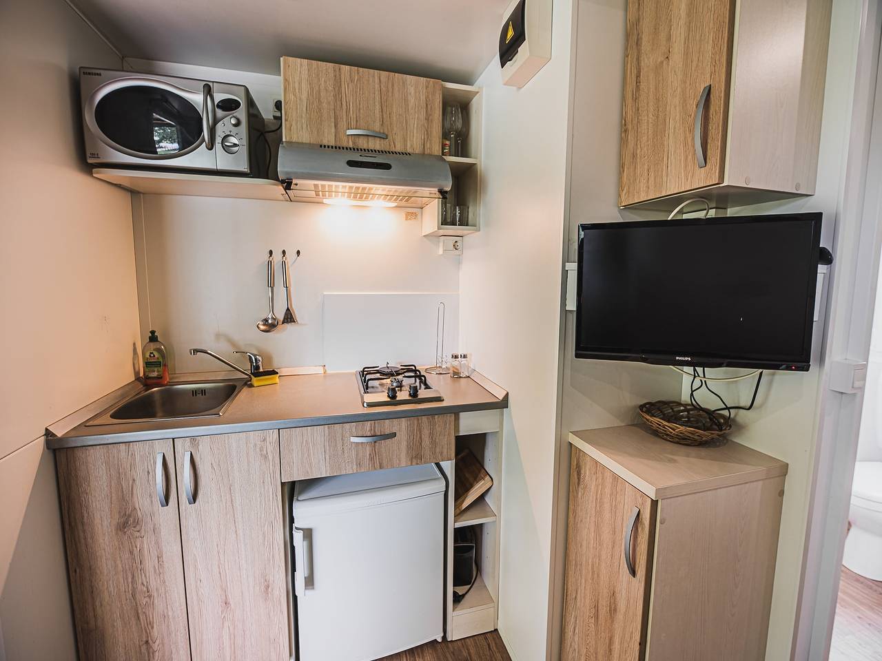 One Bedroom Mobile Home with Lake View (owner 5) in Rann, Untersteiermark