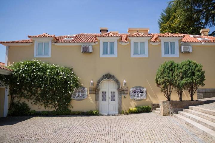 Hotel para 2 pessoas, com Terraço e Jardim e ainda Piscina and Sauna em Paços de Ferreira