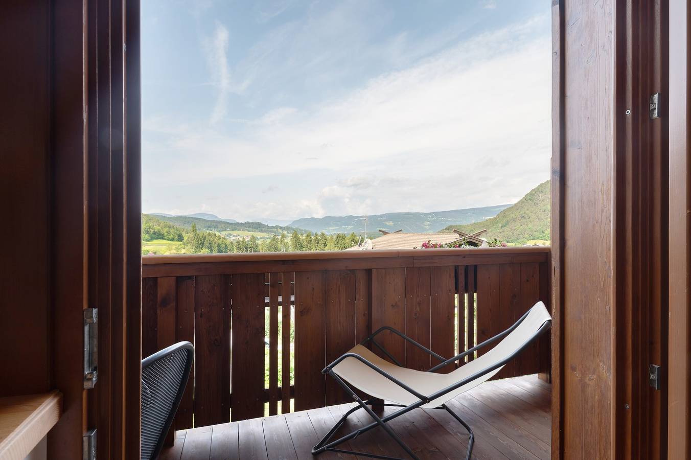 Entire apartment, Apartment 'Kristiania Type B' with Mountain View, Balcony and Wi-Fi in Seis am Schlern, Kastelruth