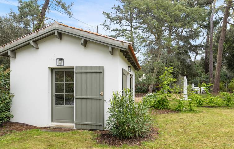 Location de vacances pour 10 personnes, avec terrasse et jardin dans Plage des Dames - 4