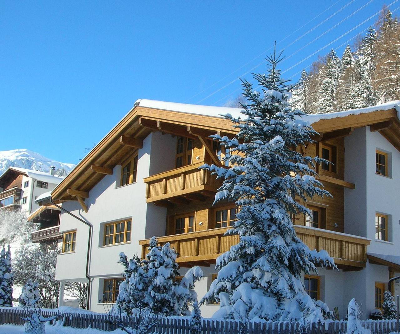 Entire holiday apartment, Apartment/1 bedroom/shower, Wc in Lechtal Alps, Sankt Anton am Arlberg