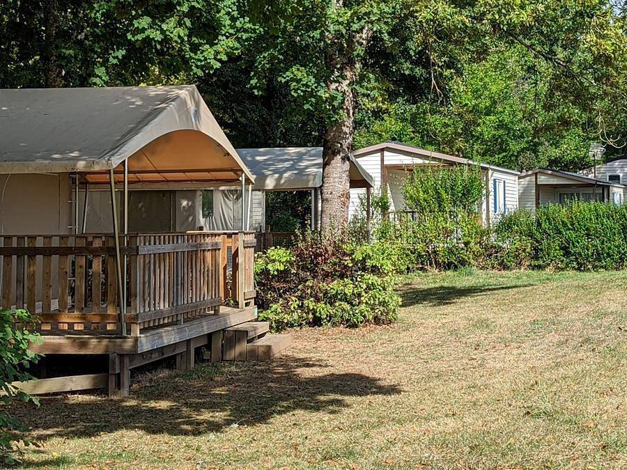 Camping Dordogne Les Cinq Châteaux - Safarizelt 4 personen - Insolite Lodge ohne Sanitäranlagen in Allas-les-Mines, Périgord Noir