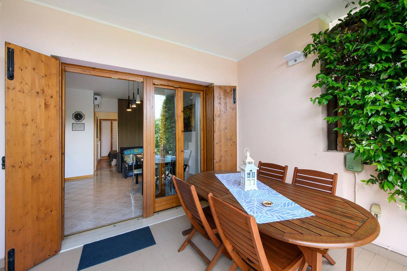 Ganze Wohnung, Apartment 'I Vigneti Del Garda' mit Gemeinschaftspool, Wlan und Klimaanlage in Colà, Lazise