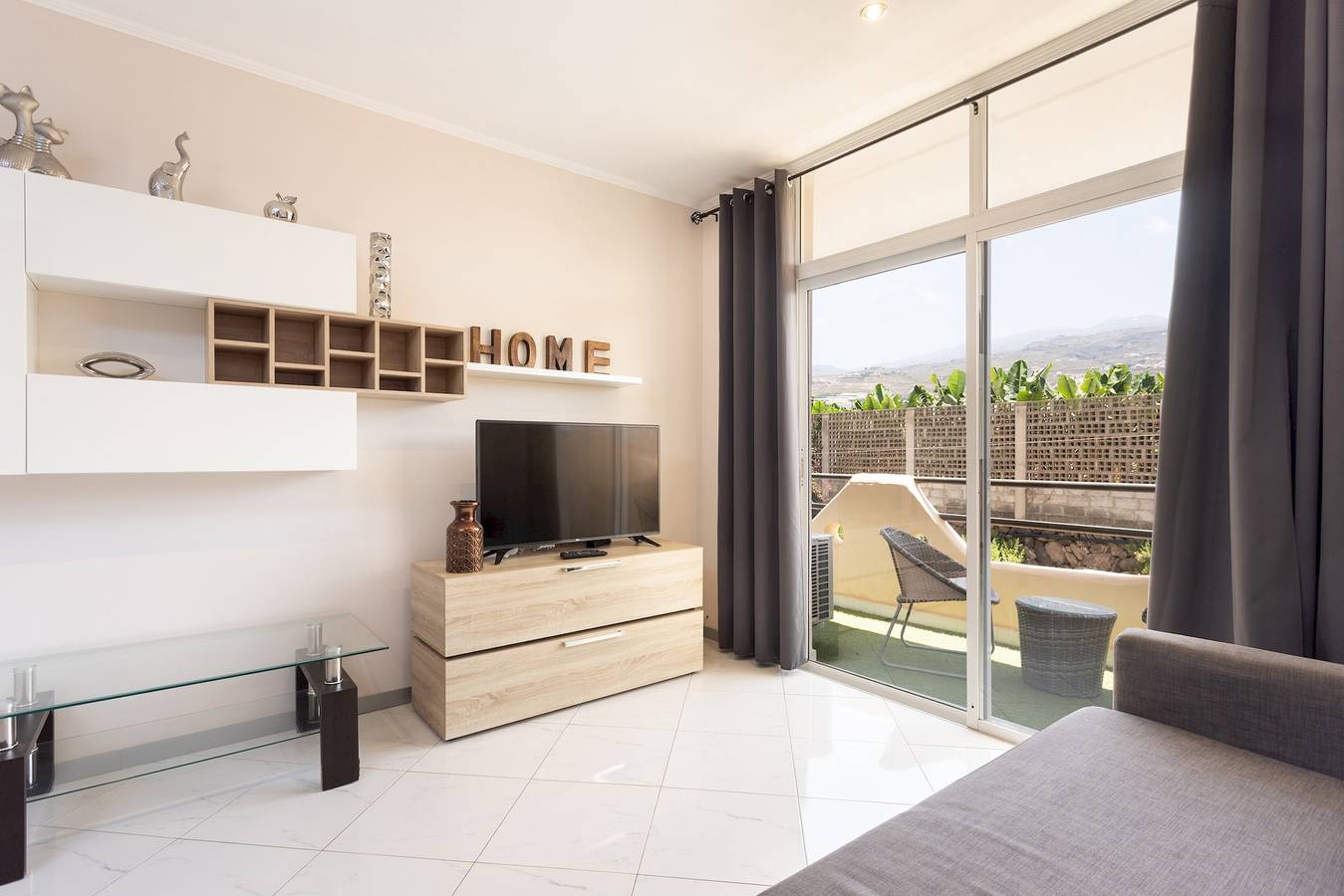 Appartement entier, Appartement de vacances pour 3 personnes avec terrasse in Playa Paraíso, Adeje